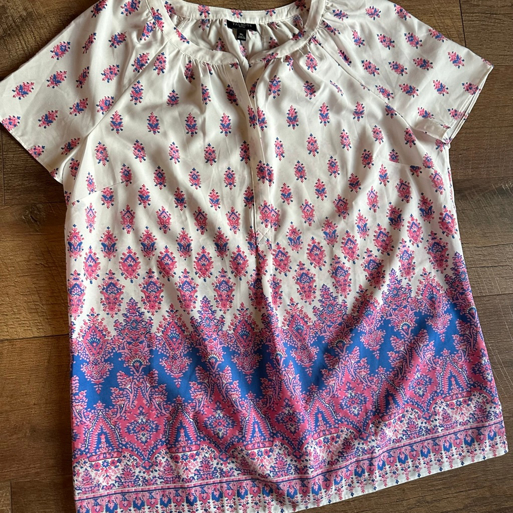 Women's Talbots Petite Blouse MP White Pink Blue Floral Short Sleeve